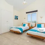 Villa Thea