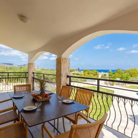 Villa Thea